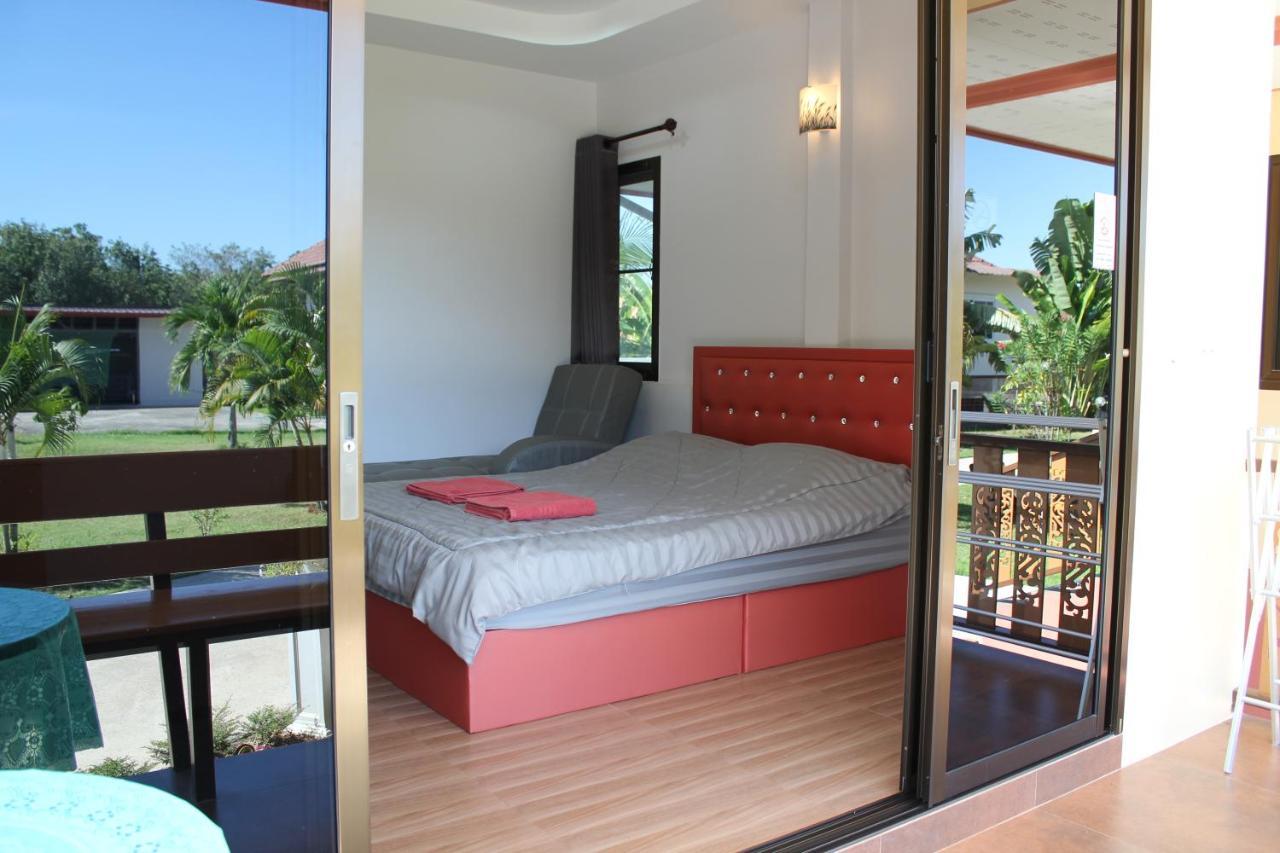 Naluemon Village Fh 1 Rayong Ngoại thất bức ảnh