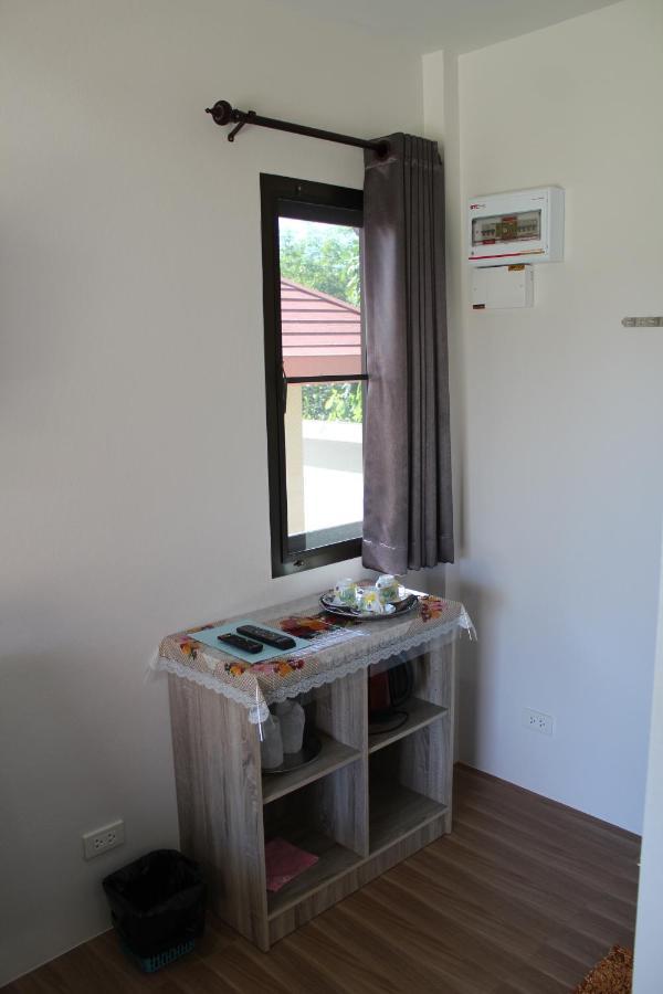 Naluemon Village Fh 1 Rayong Ngoại thất bức ảnh