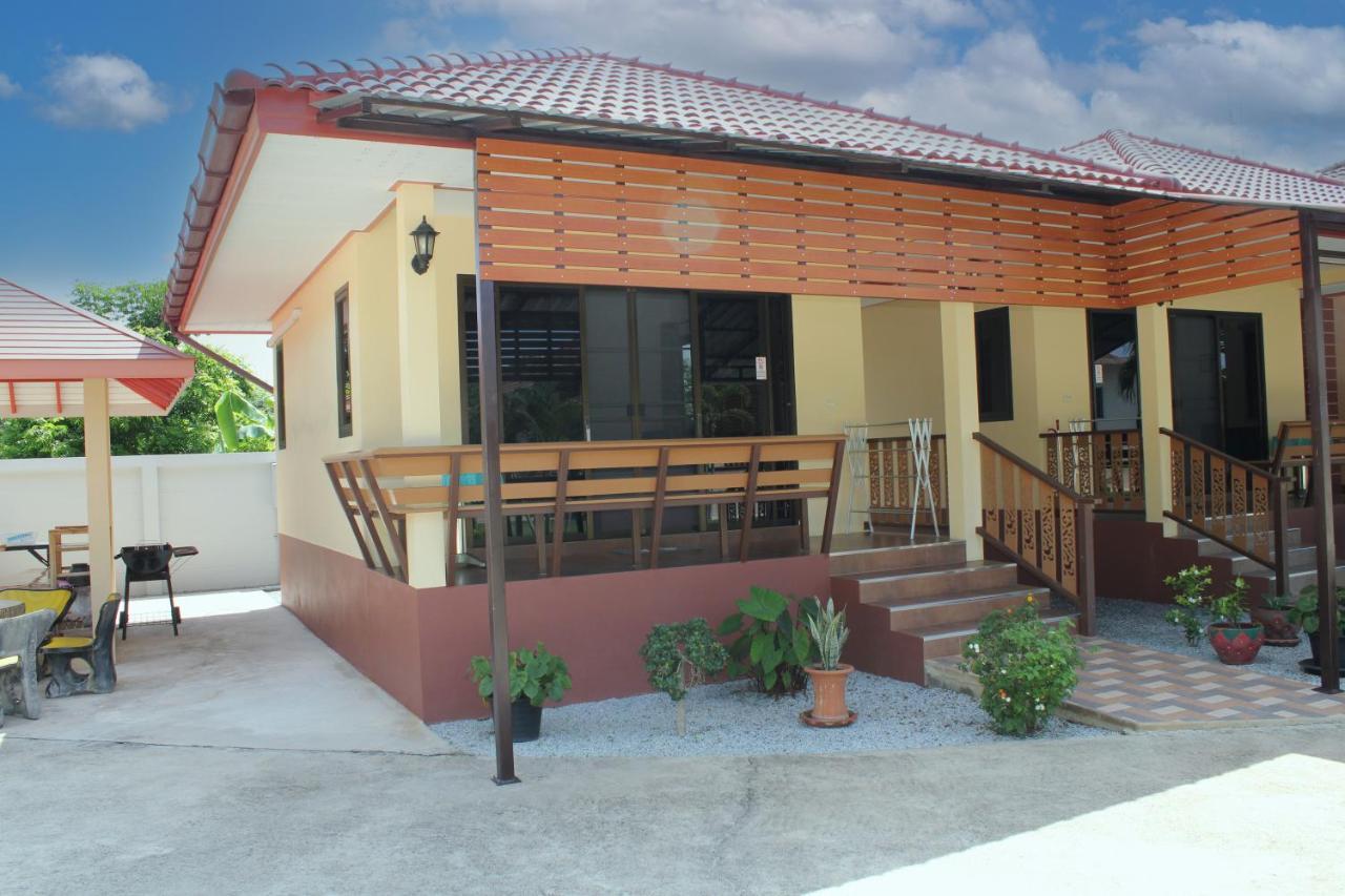 Naluemon Village Fh 1 Rayong Ngoại thất bức ảnh